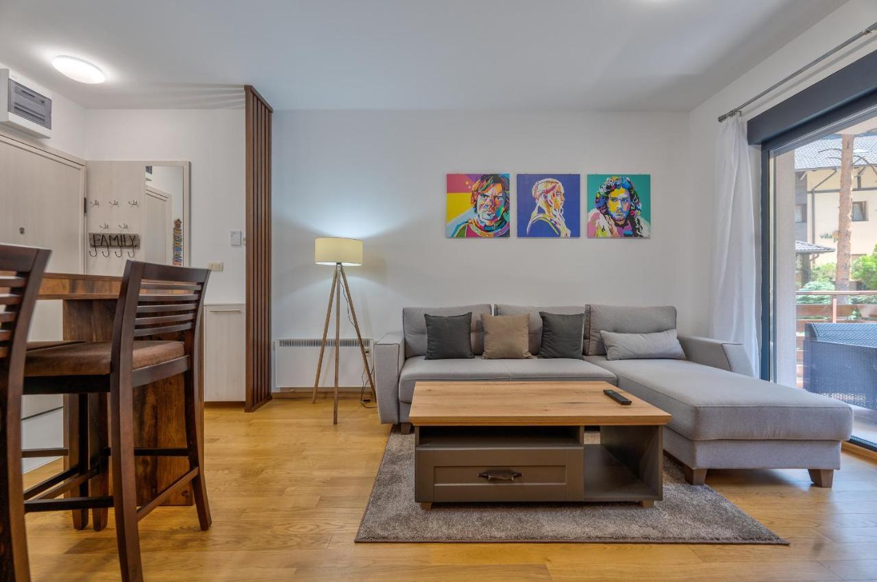 Vila Pekovic Green, Pine Trees View 2 Bedrooms Apartment ズラティボール エクステリア 写真