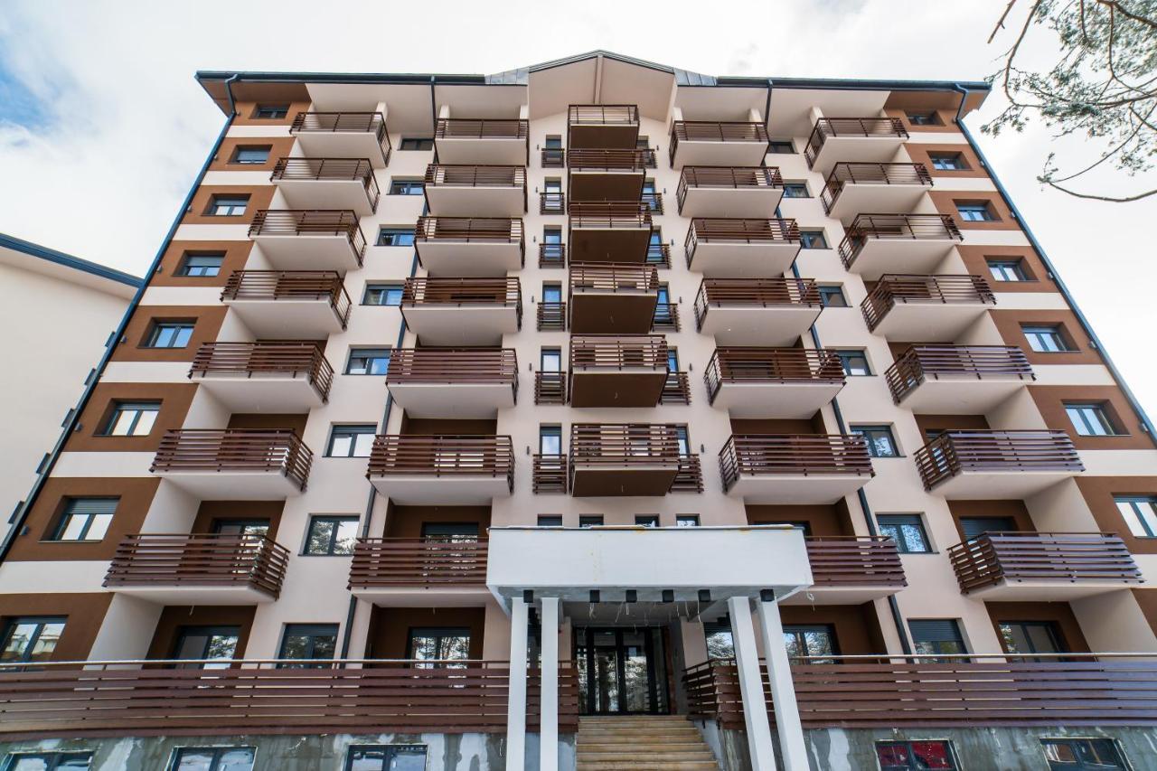 Vila Pekovic Green, Pine Trees View 2 Bedrooms Apartment ズラティボール エクステリア 写真